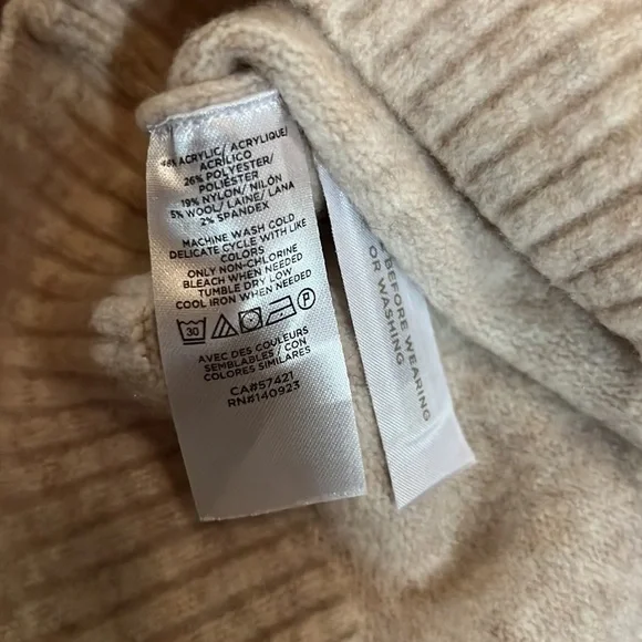 LOFT sweater - Picture 4 of 4